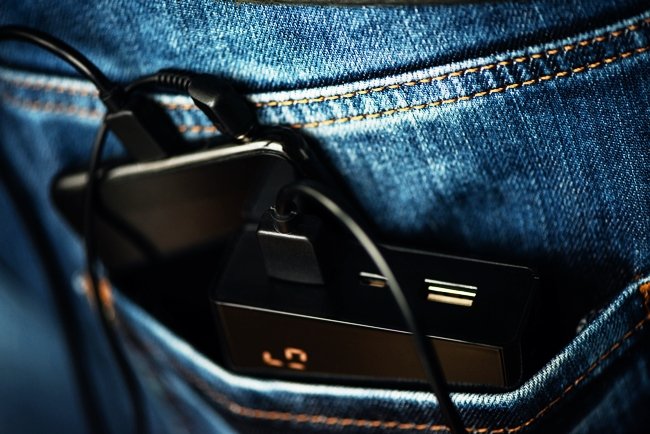 Telefonu orijinal olmayan şarj aletiyle şarj etmemek.