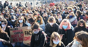 Fransa’da okullarda cinsel taciz iddiaları ülkeyi karıştırdı