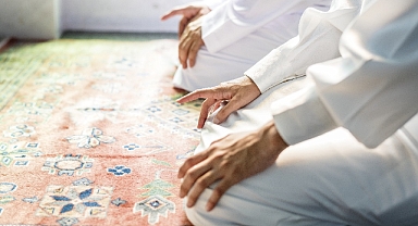 Sabah Namazı Nasıl Kılınır? Sabah Namazı Kaç Rekat, Hangi Dualar ve Sureler Okunur?