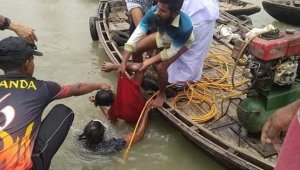 Bangladeş'te feribot battı: 30 ölü