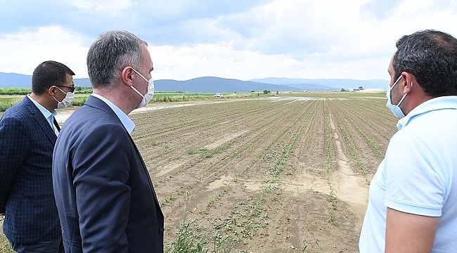 Başkan Taban tarlalarını sel vuran çiftçileri ziyaret etti
