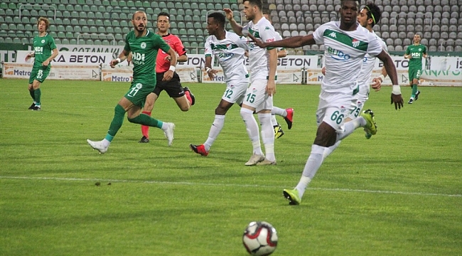 Bursaspor'dan süper lig yolunda kritik 3 puan