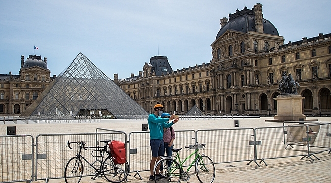 Dünyaca ünlü Louvre Müzesi, 6 Temmuz'da ziyarete açılacak