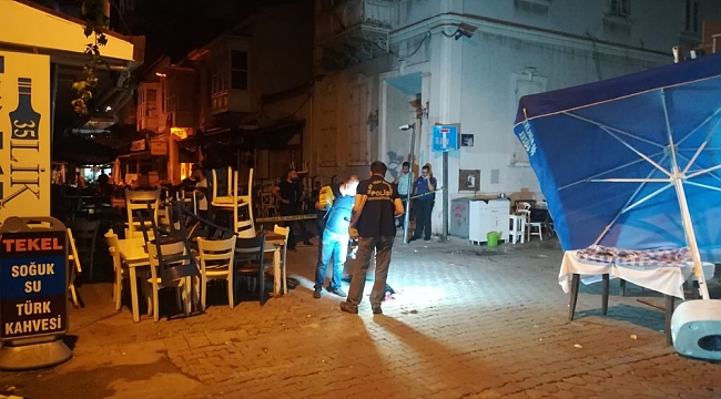 İzmir'de silahlı kavga