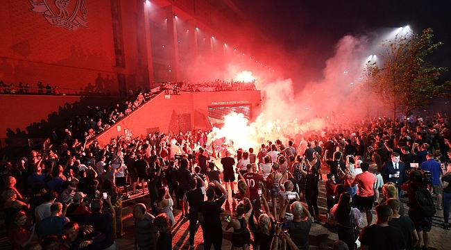 Liverpool şampiyonluğunu ilan etti