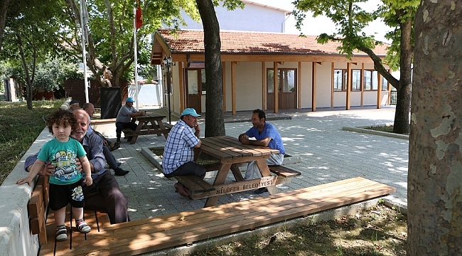 Nilüfer Gökçeköy'e meydan ve kahvehane