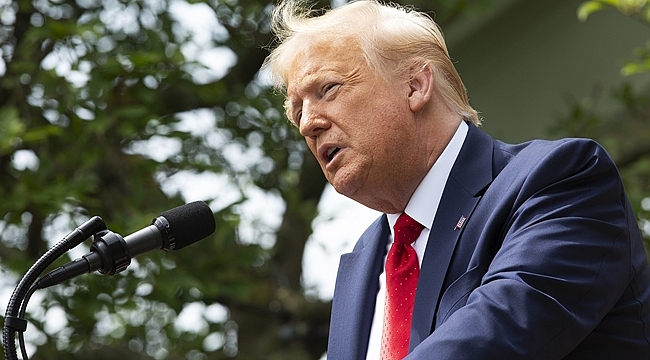 Trump, Çin'e yönelik Uygur tasarısını onayladı