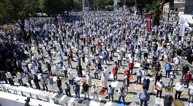 350 bin kişi bugün Ayasofya'da bir araya geldi