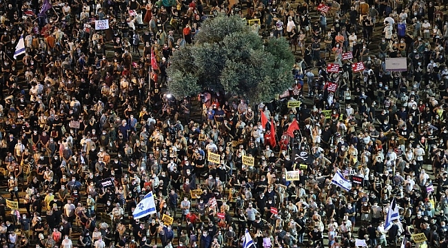 İsrail'de hükümete protesto