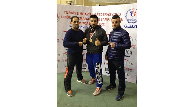 Kick Boks sporcusu kazada hayatını kaybetti.