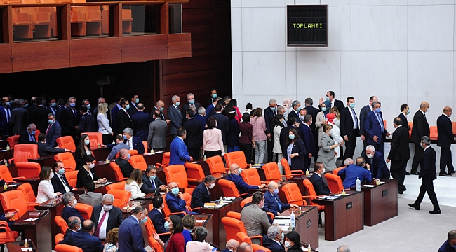 TBMM Başkanlığına yeniden Mustafa Şentop seçildi