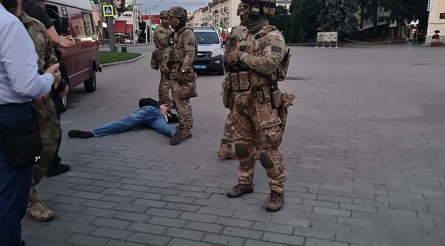 Ukrayna'daki rehine krizi sona erdi