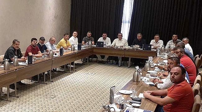 Yerli ve milli palet üreticileri Konya’da bir araya geldiler