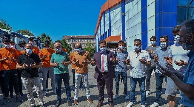 İnegöl Belediyespor’da yeni sezon için kurban kesildi