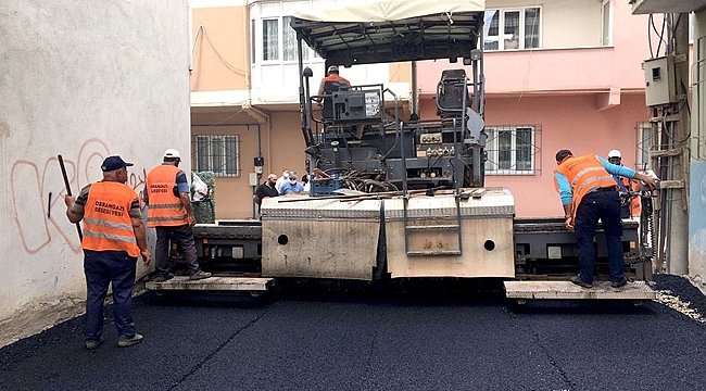 Osmangazi’de yoğun asfalt mesaisi