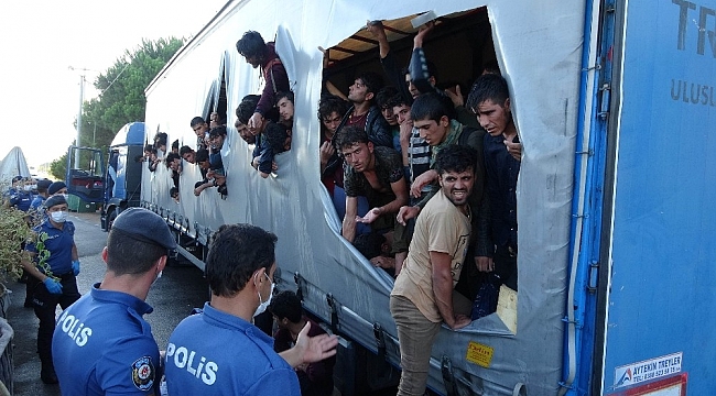 Samsun'da tırda 115 kaçak göçmen susuzluktan bitkin halde bulundu