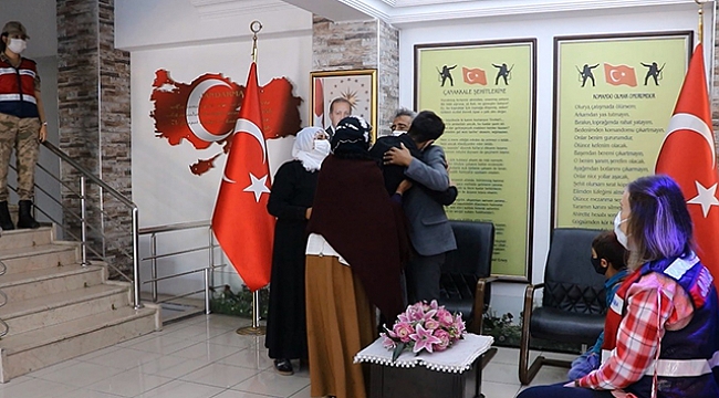 Bölücü terör örgütüne katılan bir terörist daha Türkiye’ye getirildi.