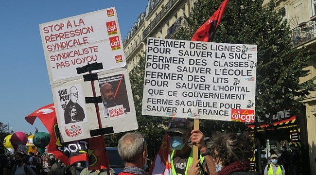 Paris'te hükümetin emekli maaşlarından kesinti yapma planına karşı protesto