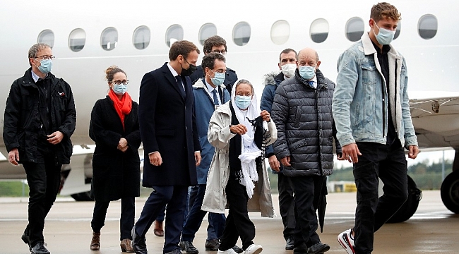 75 yaşında Müslüman oldu