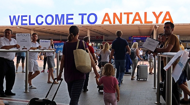 Antalya tarihinin en kötü turizm sezonunu