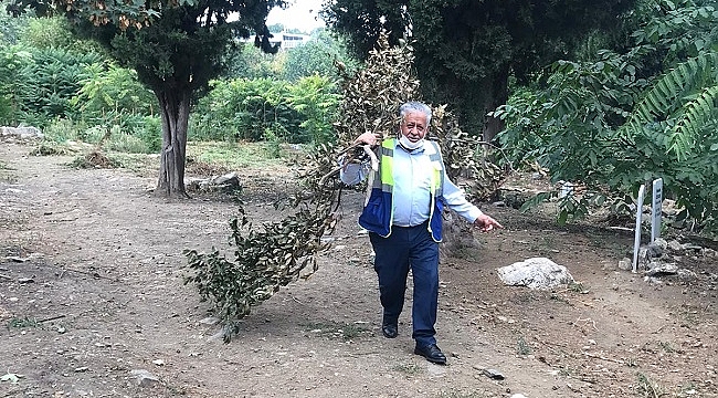 Bursa'da Mezarlıklarda bakım sürüyor