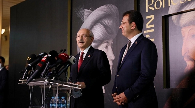 CHP lideri Kemal Kılıçdaroğlu, Fatih Sultan Mehmet tablosunun ön gösterimine katıldı