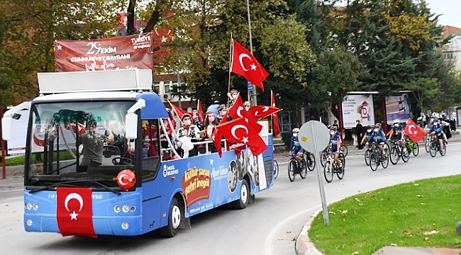 Cumhuriyet coşkusu İnegöl’ü sardı