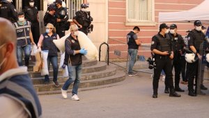 HDP binasından torbalarca doküman çıkartıldı