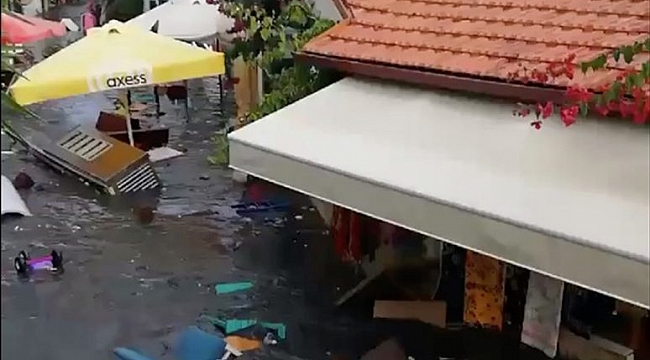 İzmir'de deniz taştı