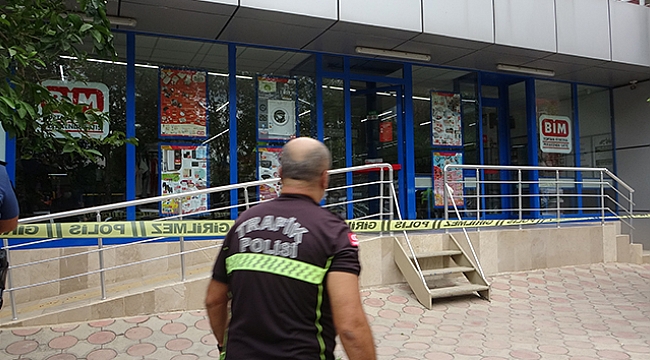 Marketi basıp kasiyer kadını öldürdü