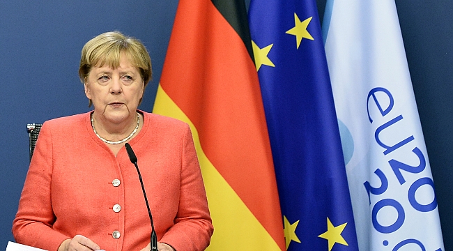 Merkel, korona salgınına karşı aldıkları önlemleri savundu