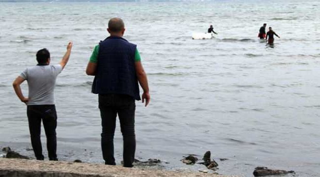 Polisi görünce böyle kaçtılar