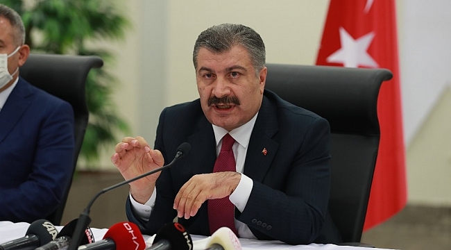 Sağlık Bakanı Koca:" Başkan Böcek birkaç gün öncesine göre iyi ancak genel durumu ciddiyetini koruyor"