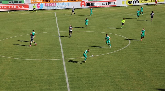 2. Lig: Sivas Belediyespor: 0 - Etimesgut Belediyespor: 0
