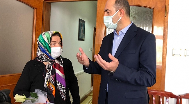 'Sen Çok Yaşa Öğretmenim'