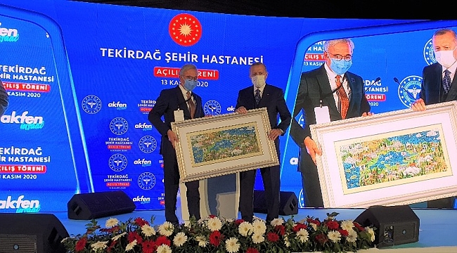 Akfen Holding Yönetim Kurulu Başkanı Hamdi Akın: "3 şehir hastanesine 1,1 milyar dolar yatırım yaptık''