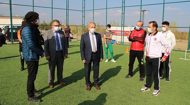 Akşehirli yönetmenden halter belgeseli