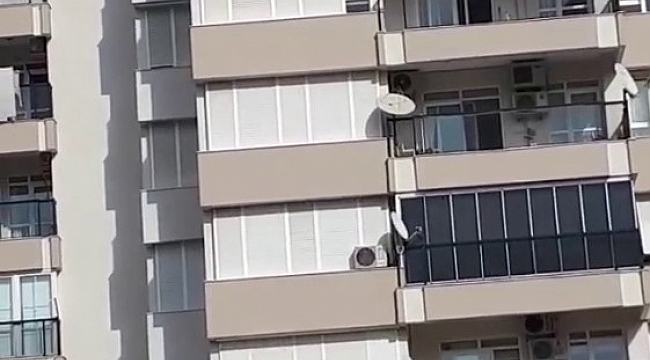Antalya'da 8'inci katta cam silen kişi yürekleri ağza getirdi