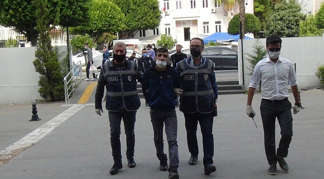 Antalya'da kafelere dadanan 2 şüpheli, 10 iş yerinin bahşiş kutusunu çaldı