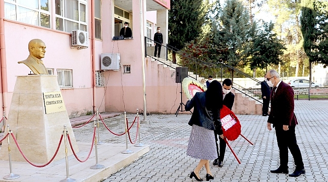 Araban'da 24 Kasım Öğretmenler Günü törenle kutlandı