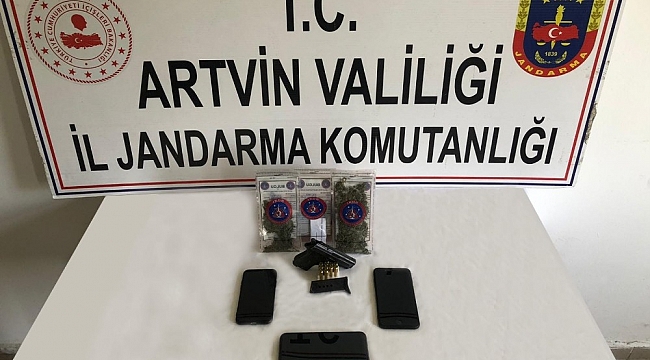 Artvin'de düzenlenen uyuşturucu operasyonunda 5 kişi tutuklandı