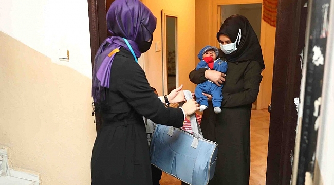 Bağcılar'da "Hoş geldin Bebek" projesinde 50 bininci bebeğe ulaşıldı