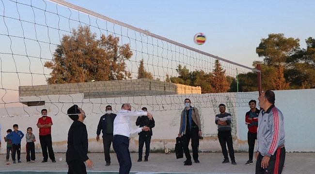 Barış Pınar bölgesinde voleybol maçı
