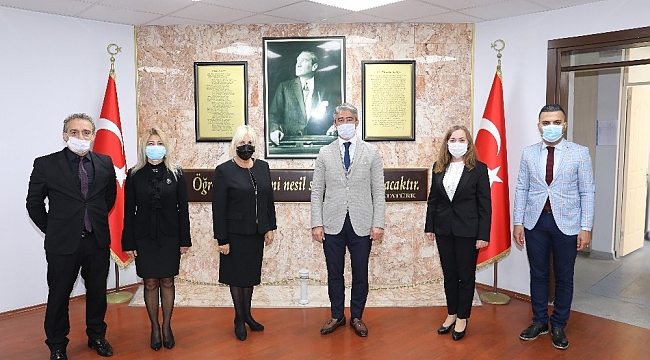 Başkan Oktay, öğretmenleri unutmadı