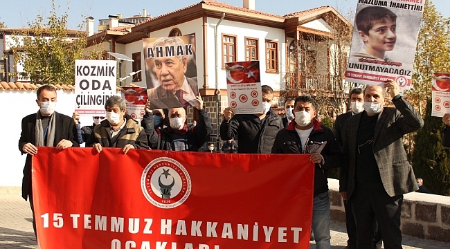 Başkent'te Bülent Arınç protesto edildi