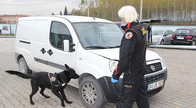 Bu güne kadar yarım ton uyuşturucu yakaladı