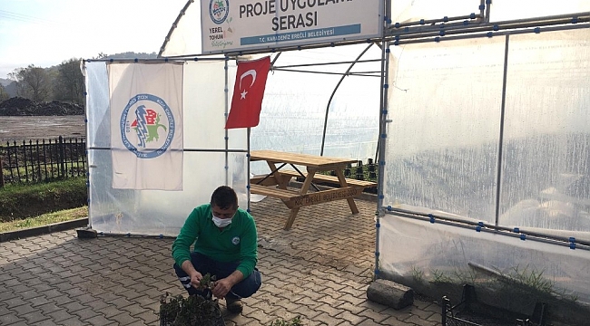Burdur Üniversitesi Osmanlı Çileği'nin raf ömrünü araştıracak