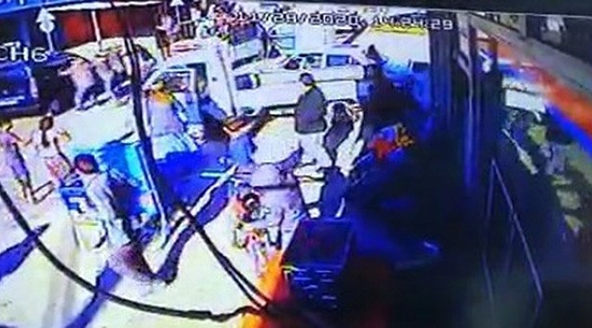 Bursa'da 4 kişinin yaralandığı silahlı kavganın görüntüleri ortaya çıktı