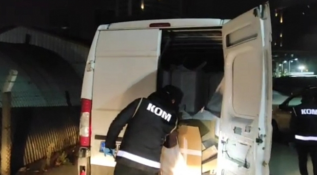 Bursa'da 750 bin dolu makaron yaklandı