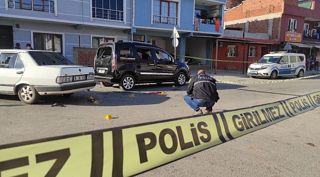 Bursa'da silahların çekildiği kavgada 4 kişi yaralandı